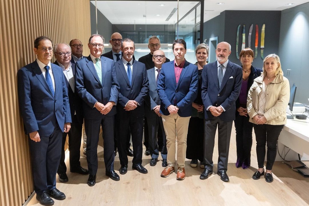 Creand la Seu inauguració oficina 1