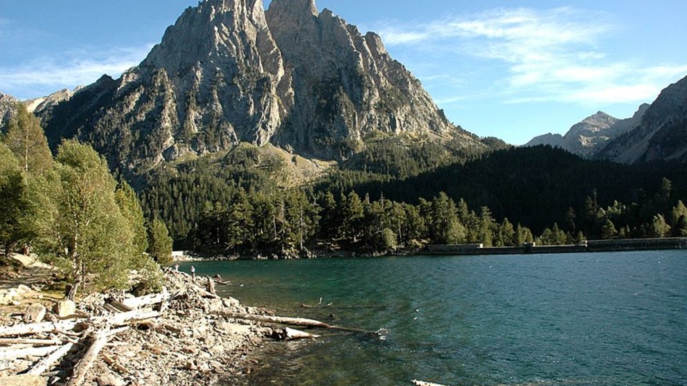 Estany_de_Sant_Maurici